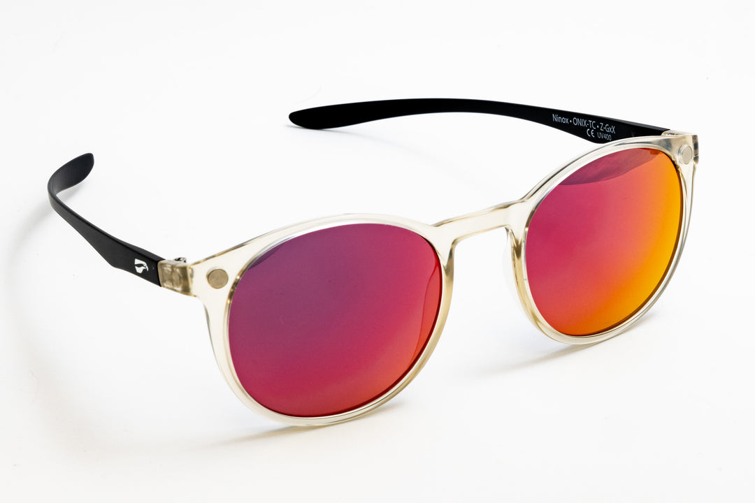 NANOO ナヌー　EYE Amazon.com: Nanovista Unisex Children's Camper 3.0